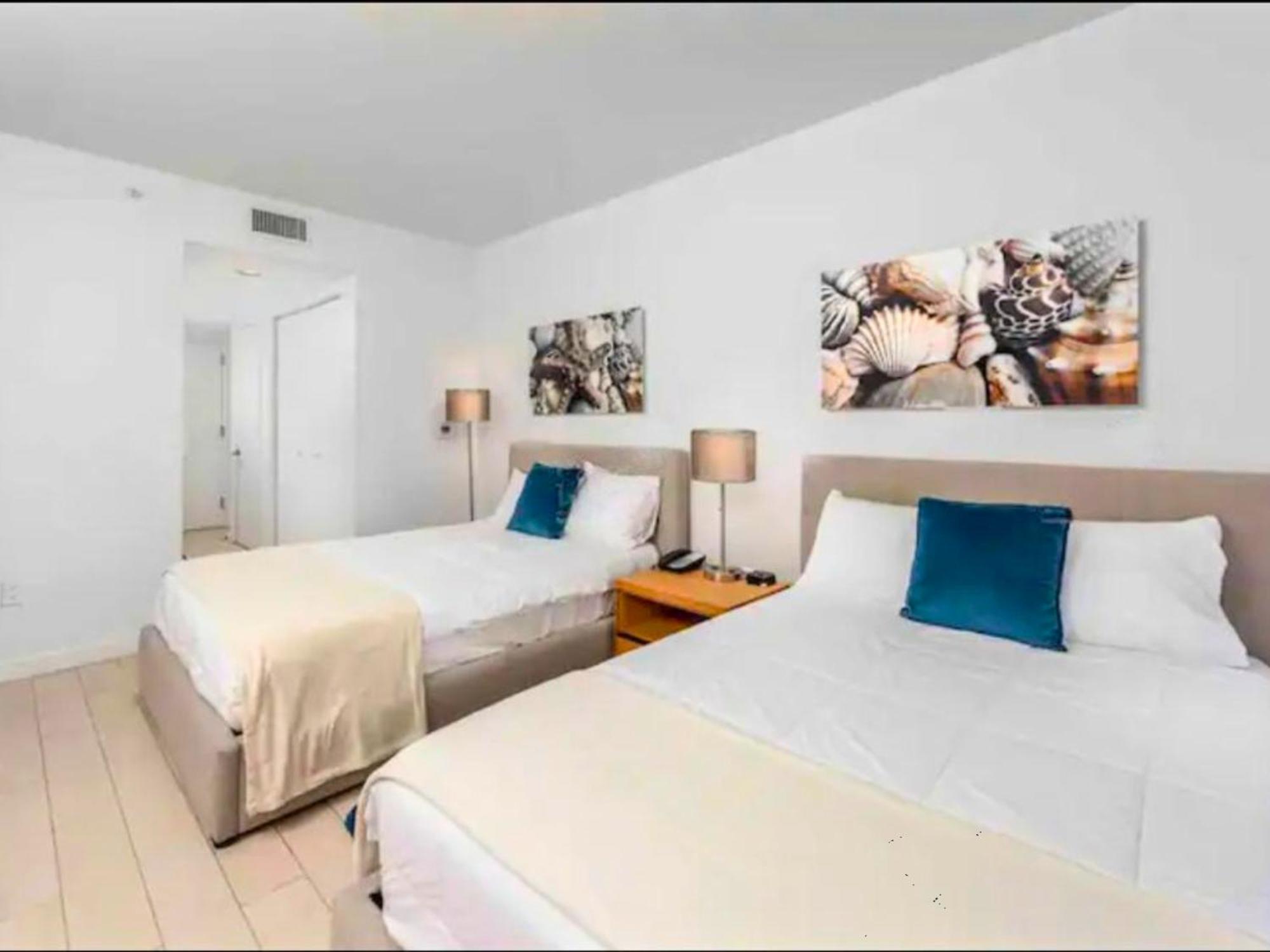 Mvr Apartments At Beachwalk Resort Hallandale Beach Eksteriør billede