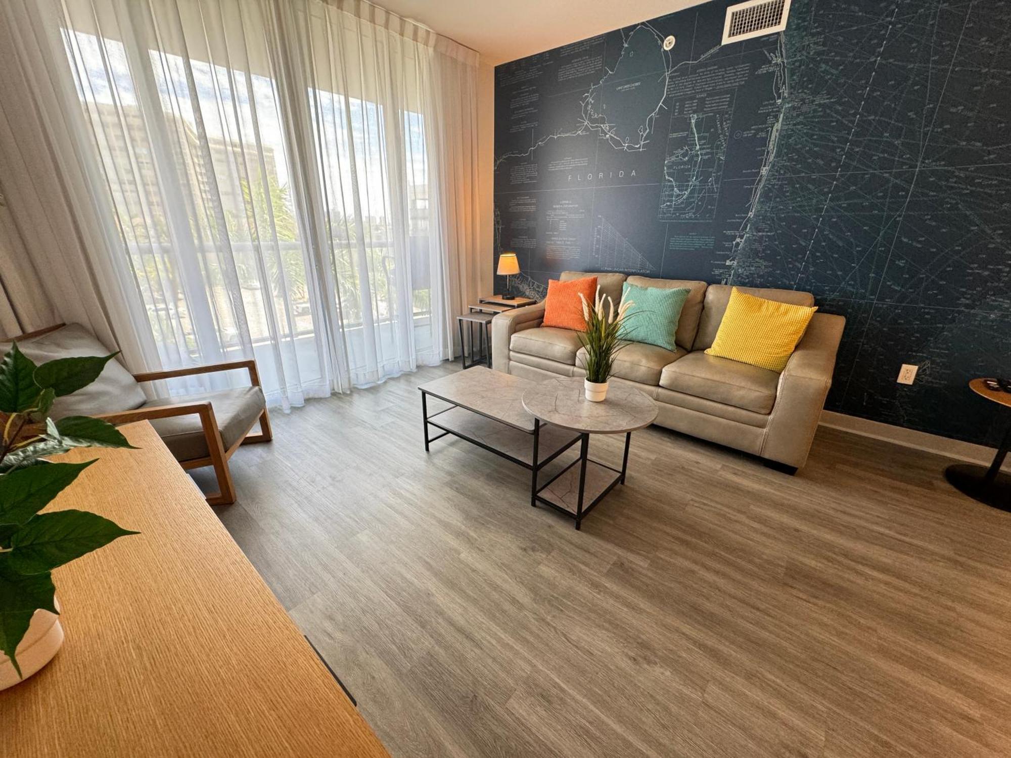 Mvr Apartments At Beachwalk Resort Hallandale Beach Eksteriør billede