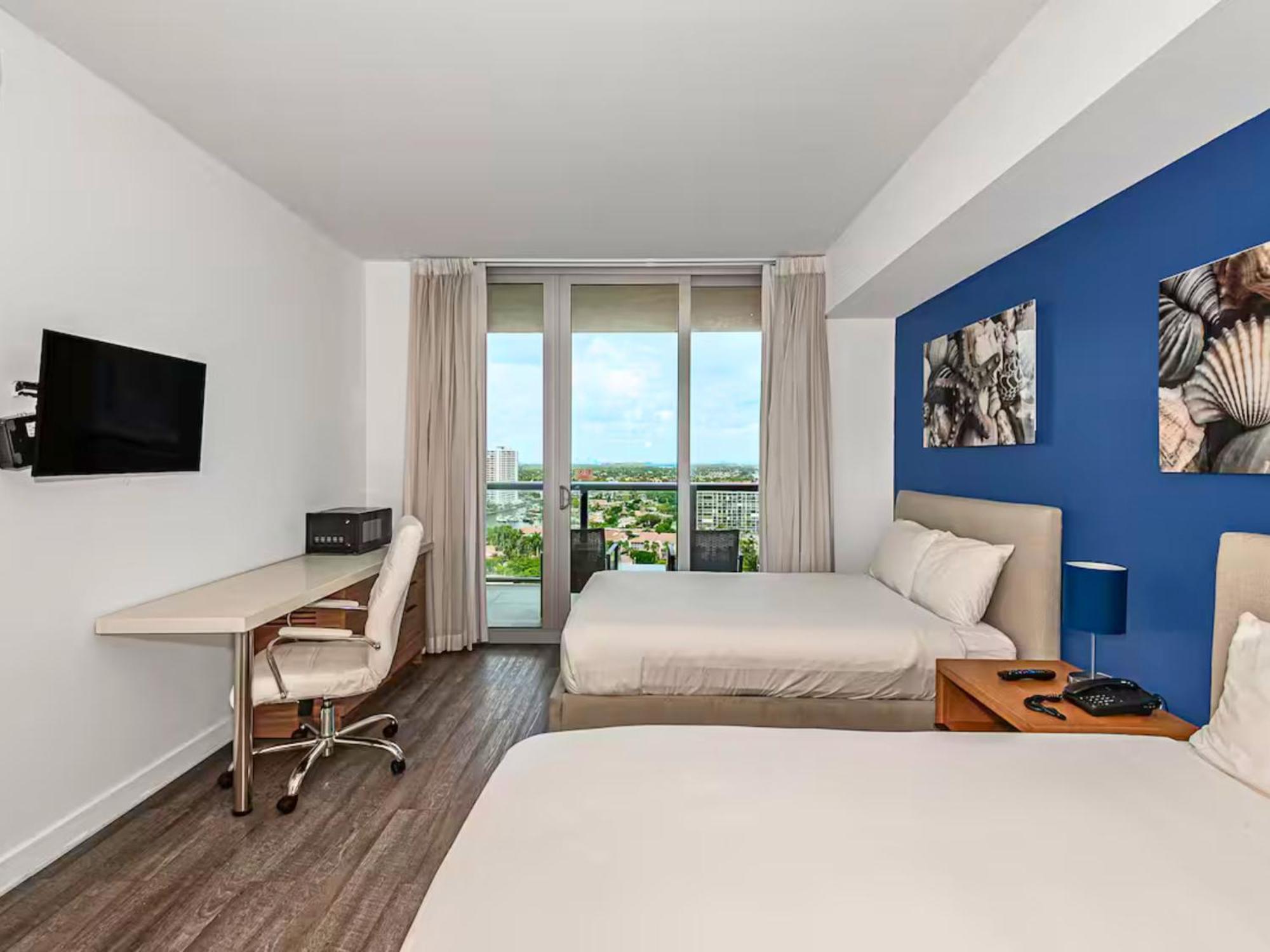 Mvr Apartments At Beachwalk Resort Hallandale Beach Eksteriør billede